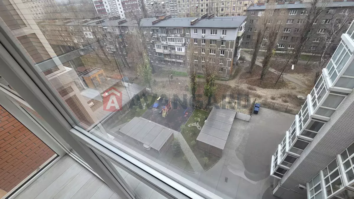 3 . , 70/-/28 . ., 9/10   3