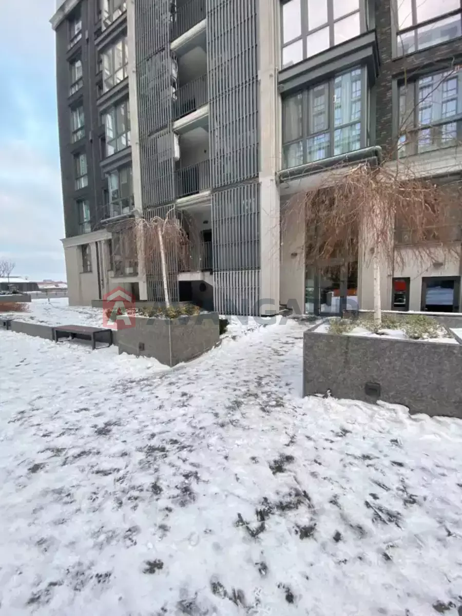 2 ��. ��������, 57/-/- ��. �., 8/12 ������ ���� 21