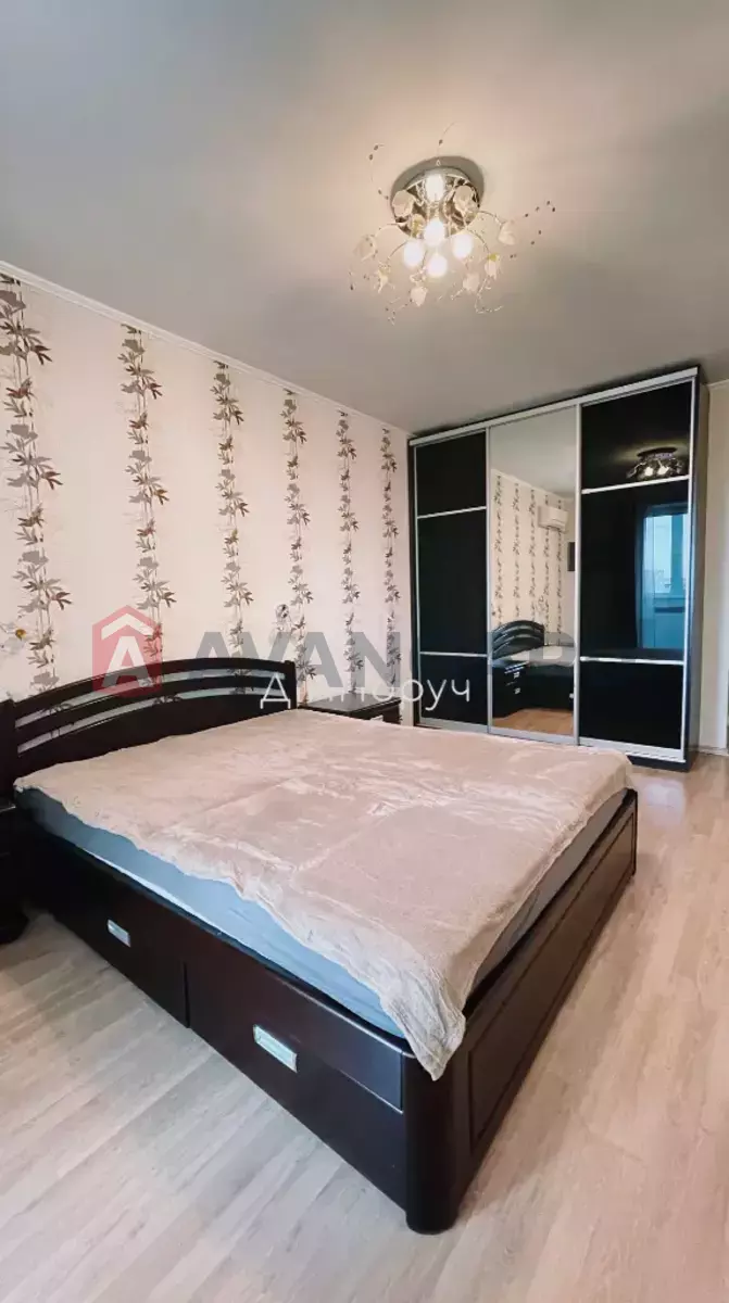 2 ����. ��������, 80/40/15 ��. �., 13/17 ���� ���� 19