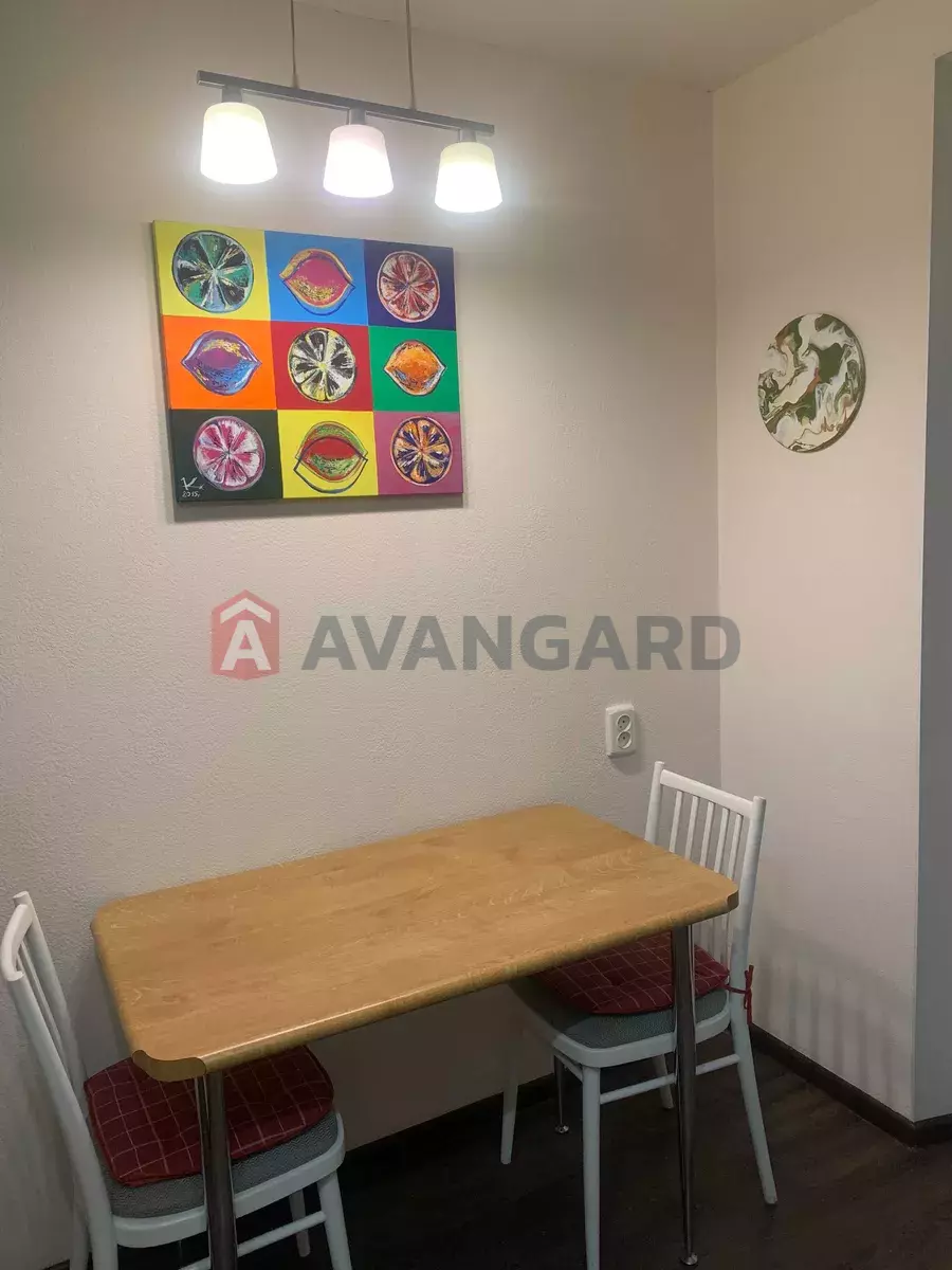 1 ����. ��������, 40/-/8 ��. �., 11/16 ���� ���� 4