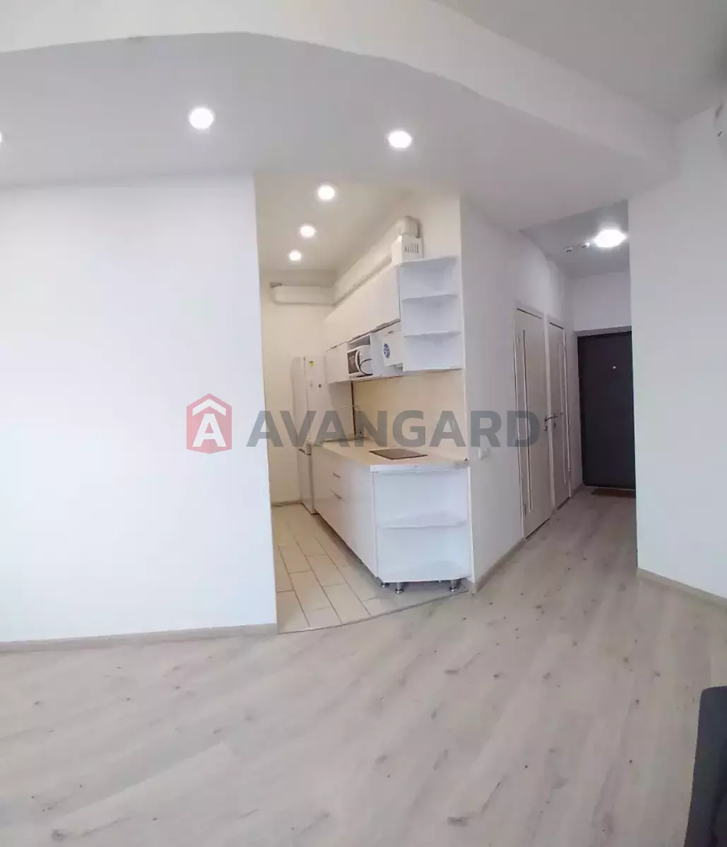 2 ����. ��������, 50/-/15 ��. �., 19/22 ���� ���� 3