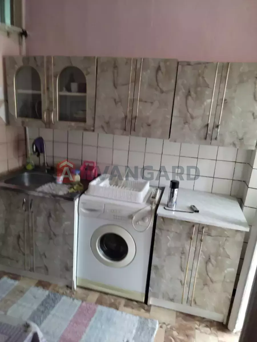 2 ��. ��������, 53/30/10 ��. �., 4/4 ������ ���� 11