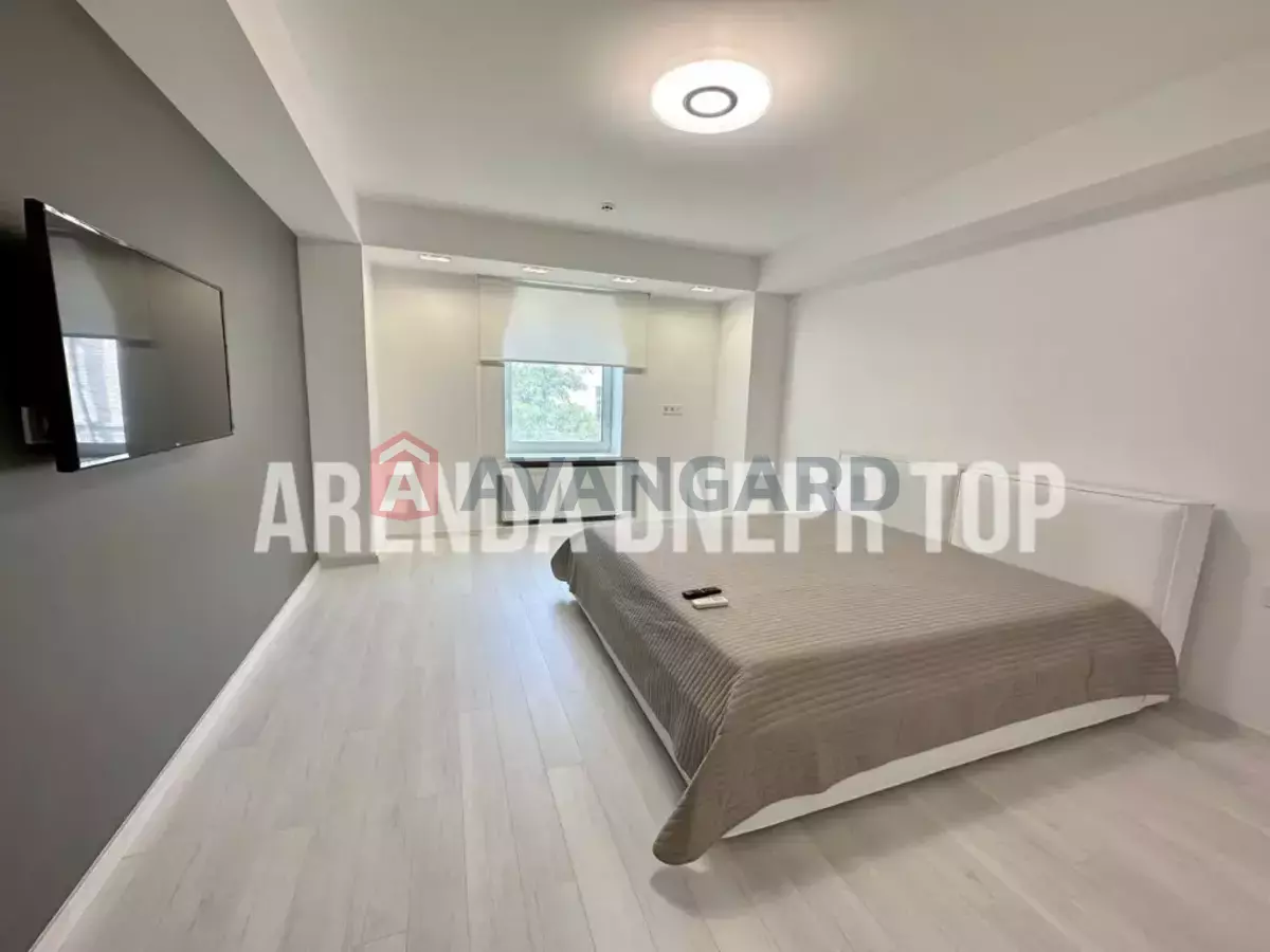 3 ��. ��������, 90/-/- ��. �., 3/3 ������ ���� 1