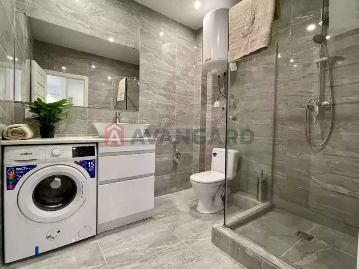 2 ��. ��������, 51/-/- ��. �., 2/10 ������ ���� 5