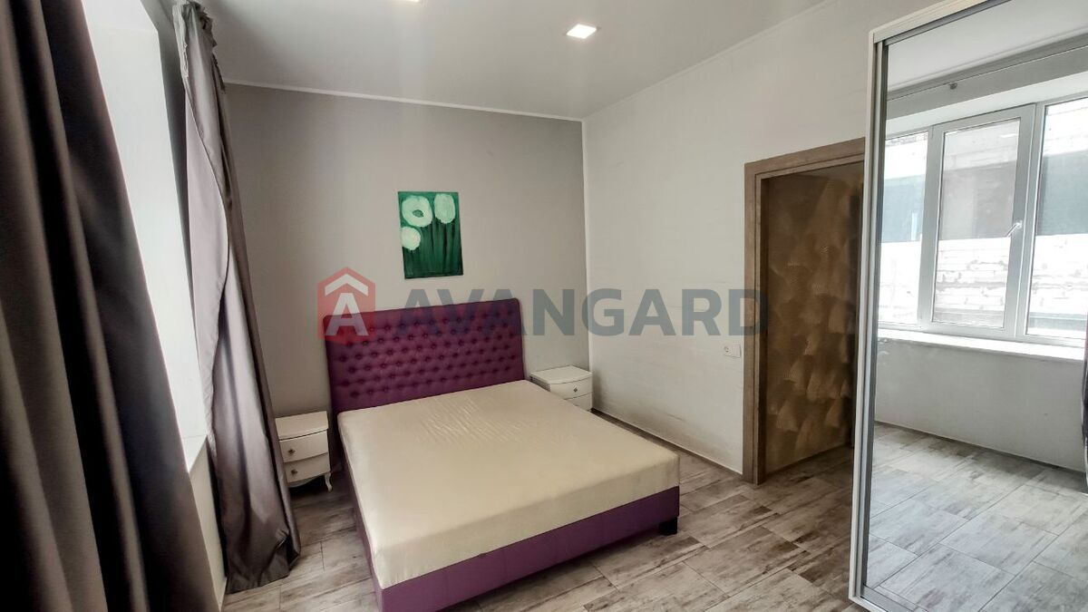 2 ����. ��������, 65/-/30 ��. �., 2/18 ���� ���� 9