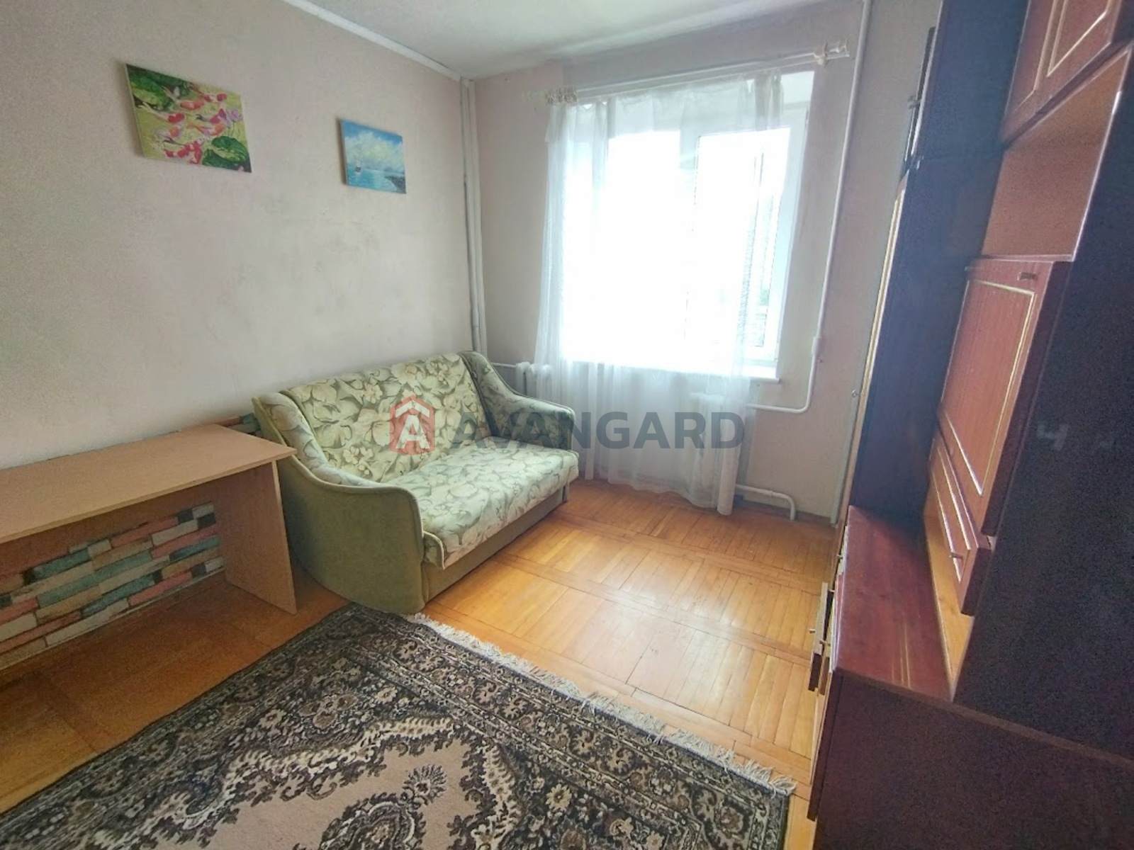 2 ��. ��������, 45/9/28 ��. �., 7/9 ������ ���� 9