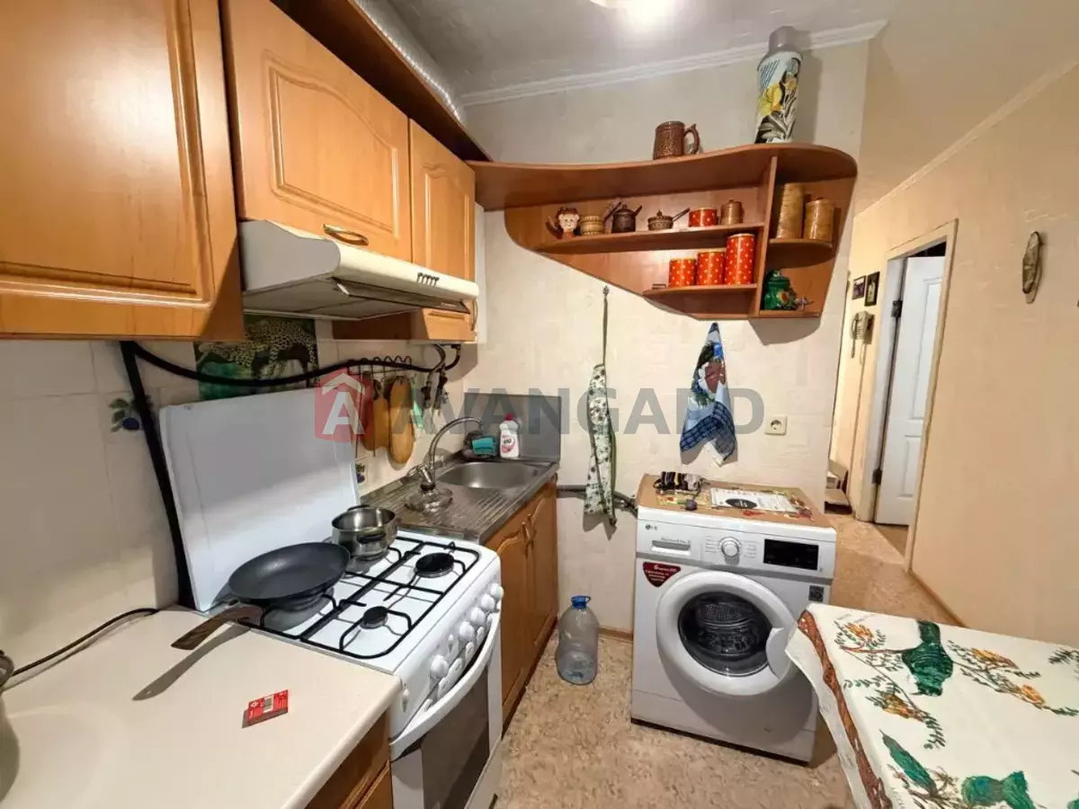 1 ����. ��������, 29/-/4 ��. �., 1/5 ���� ���� 2