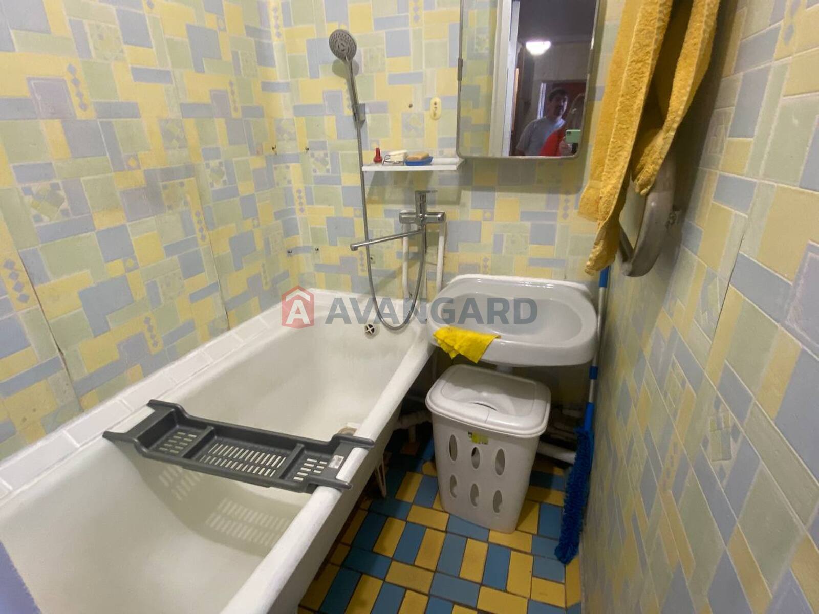 2 ����. ��������, 50/22/8 ��. �., 16/16 ���� ���� 10