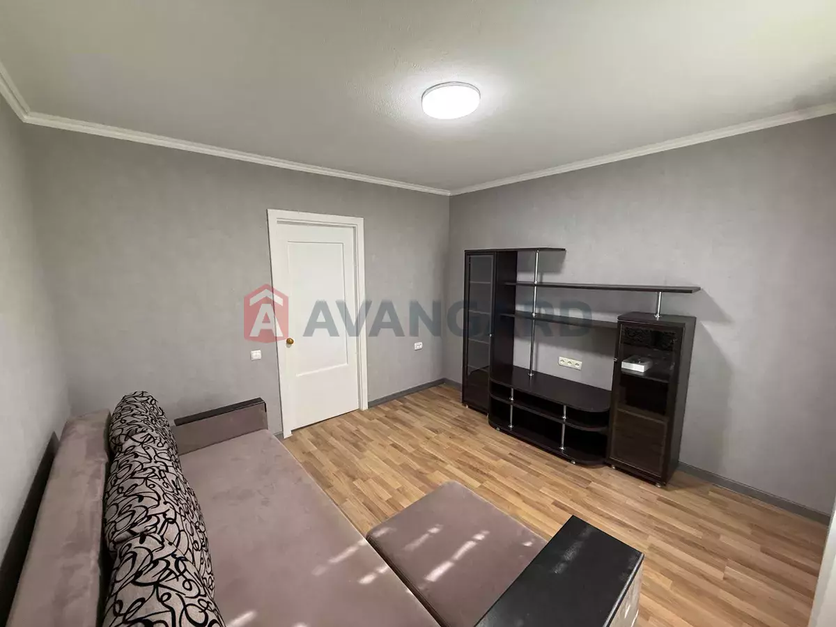 1 ��. ��������, 31/-/7 ��. �., 1/5 ������ ���� 10