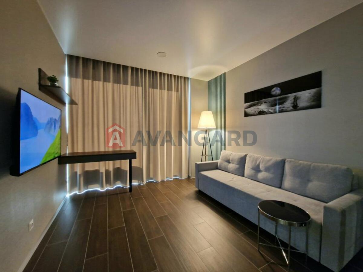 1 ��. ��������, 51/-/- ��. �., 22/31 ������ ���� 1