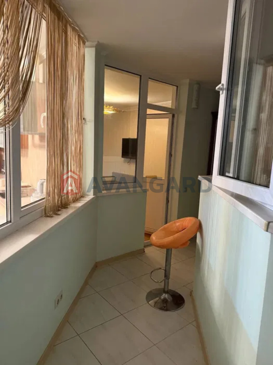 2 ��. ��������, 87/-/20 ��. �., 17/20 ������ ���� 6