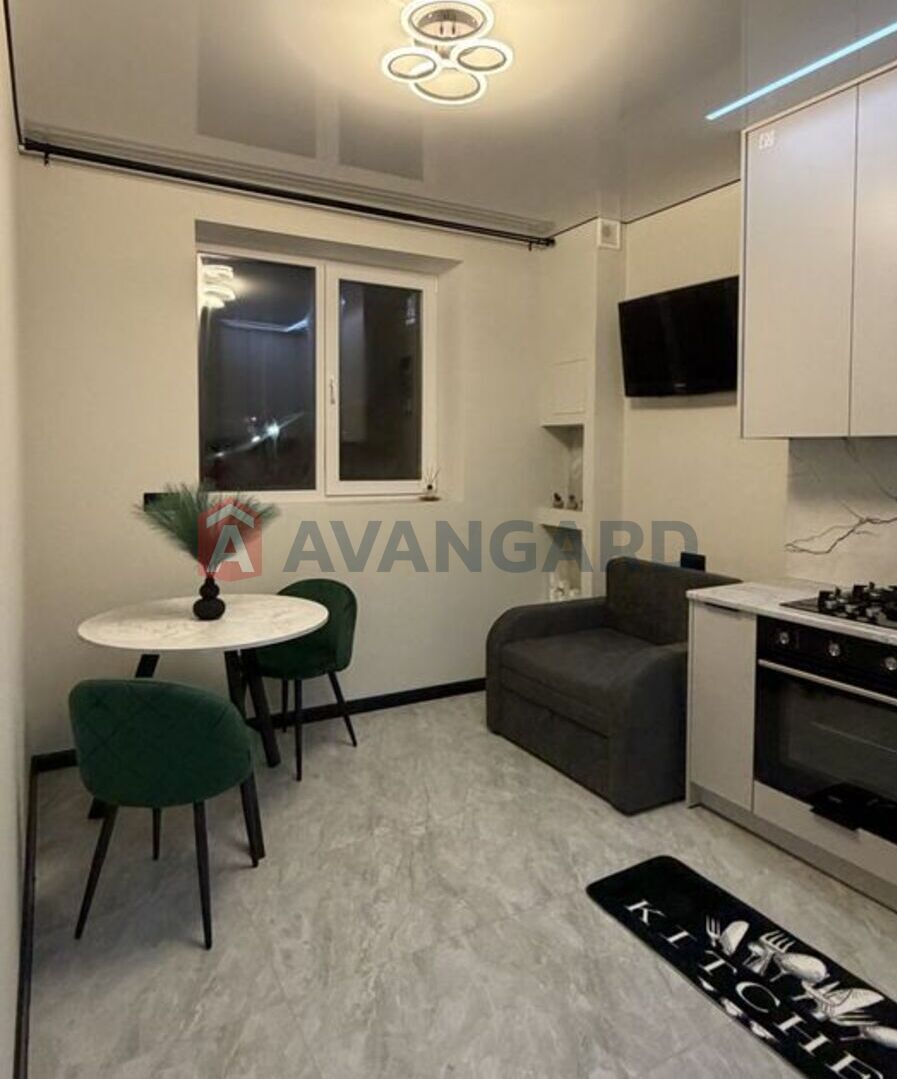 1 ��. ��������, 32/-/10 ��. �., 1/5 ������ ���� 2