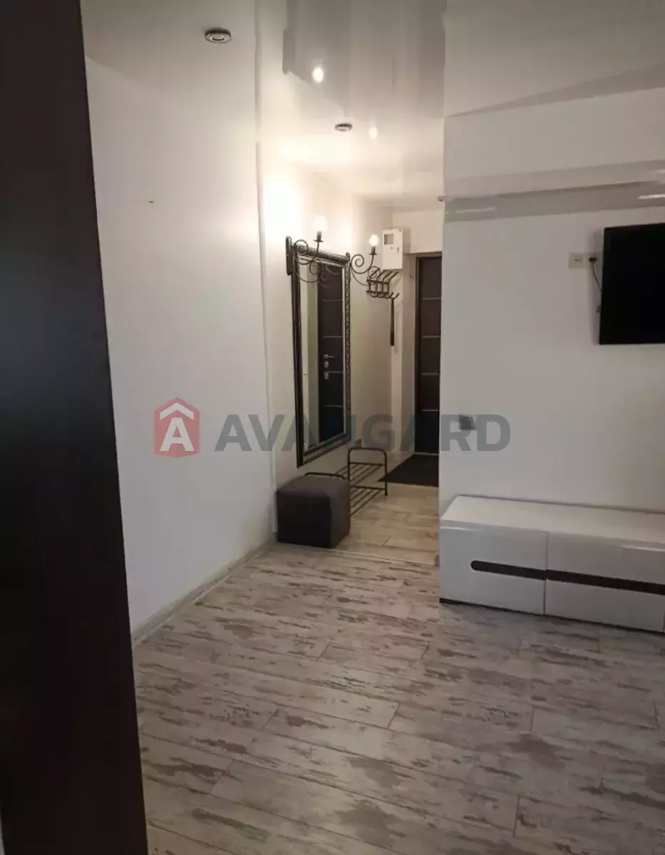 2 . , 45/-/- . ., 1/5   5