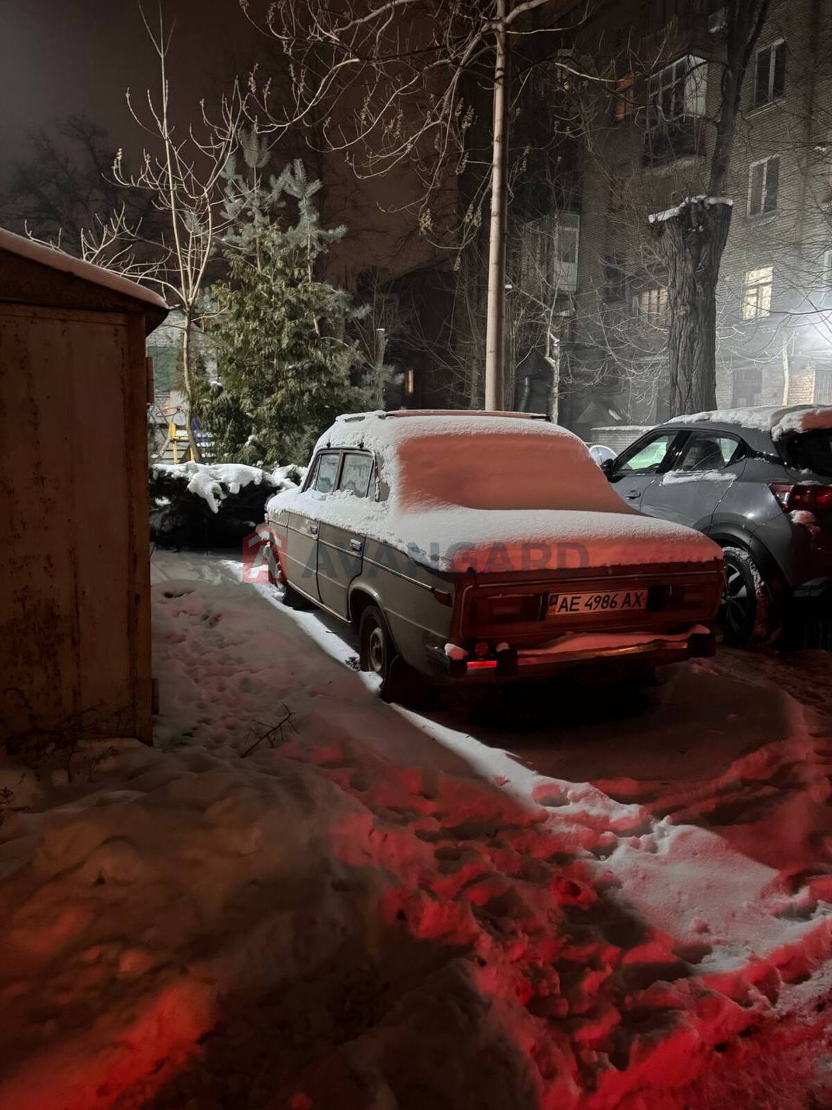 2 ��. ��������, 50/-/- ��. �., 2/5 ������ ���� 6