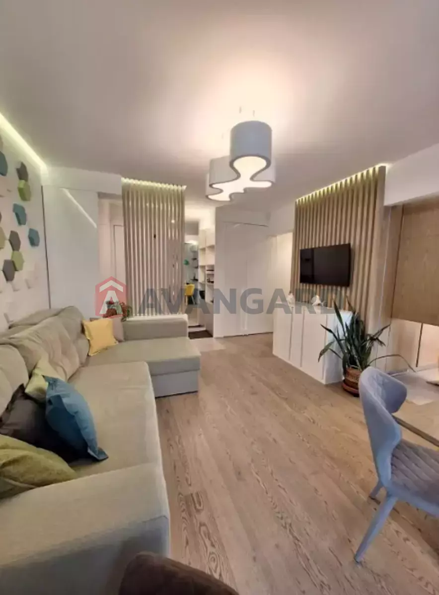 1 ����. ��������, 38/-/- ��. �., 3/5 ���� ���� 4