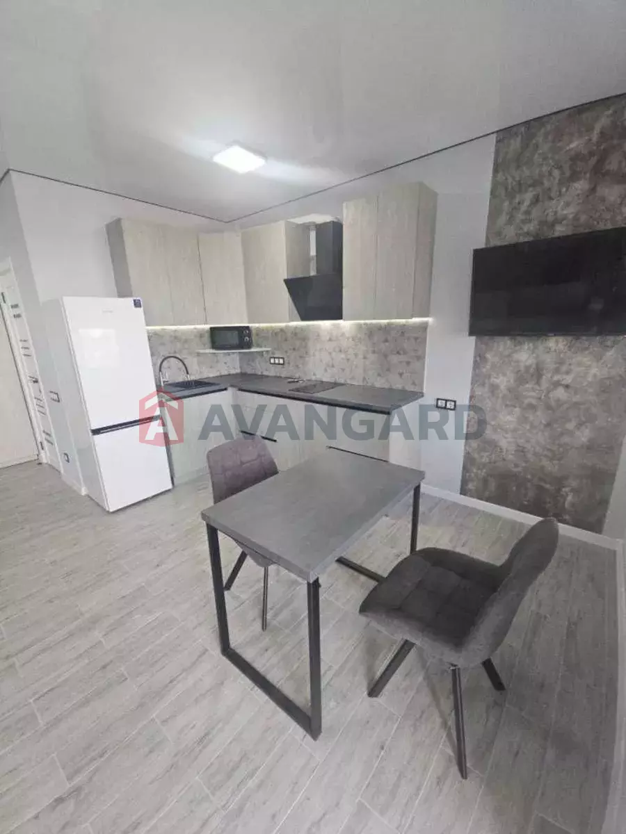 1 ��. ��������, 30/-/7 ��. �., 6/6 ������ ���� 13