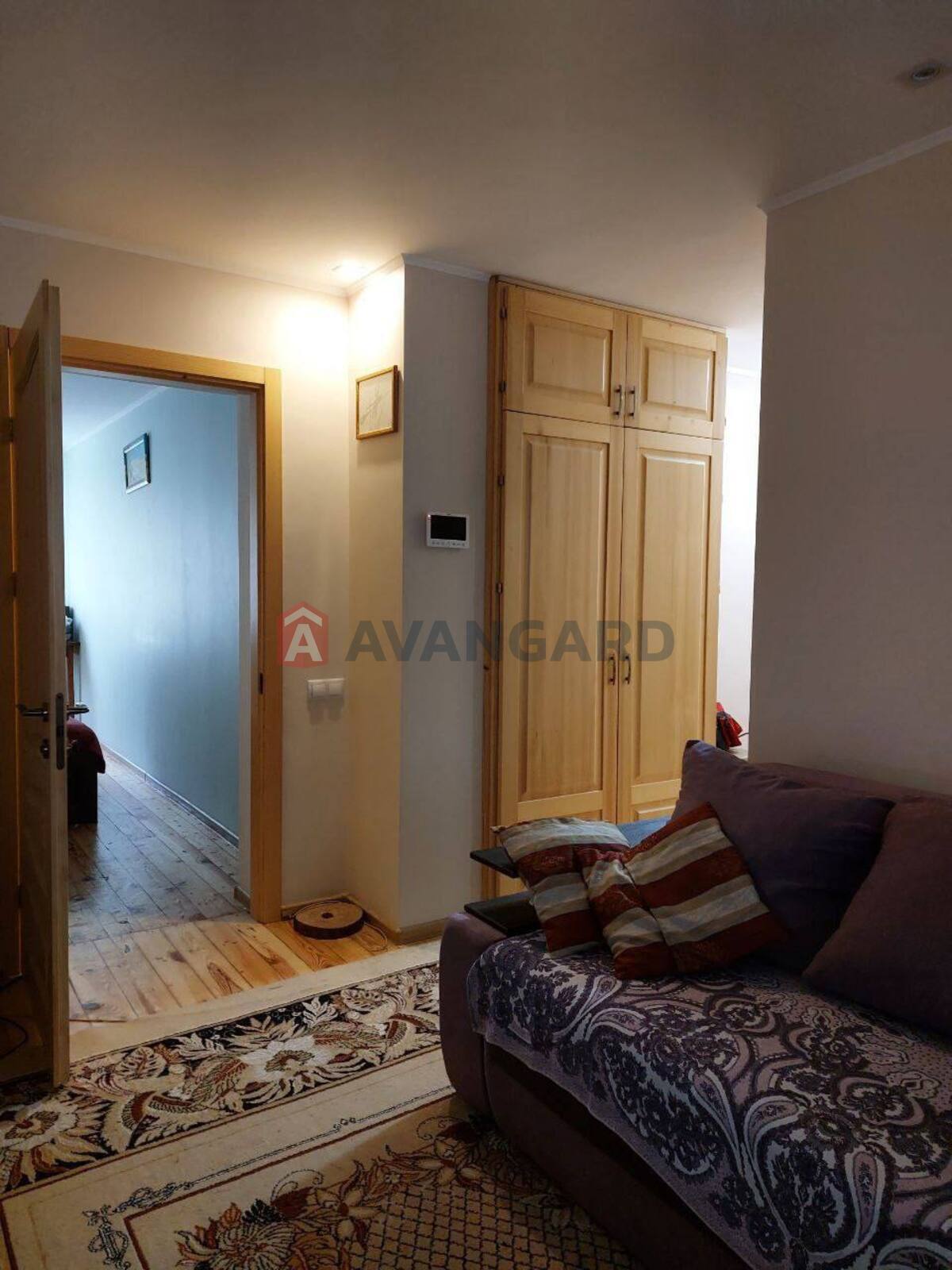 1 . , 43/28/6 . ., 5/5   17