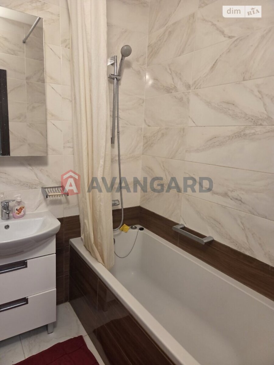 2 ����. ��������, 70/-/- ��. �., 1/6 ���� ���� 10