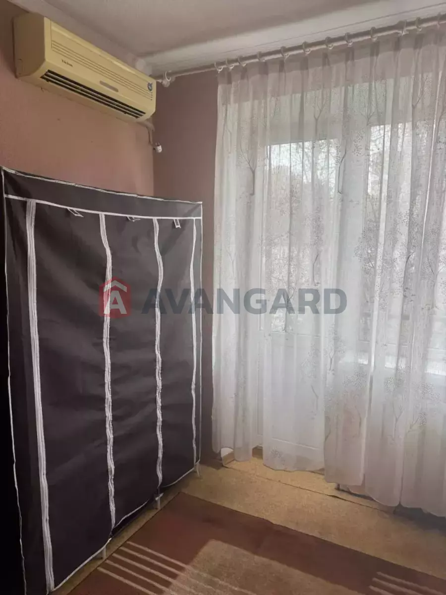 1 ��. ��������, 30/17/6 ��. �., 4/5 ������ ���� 3