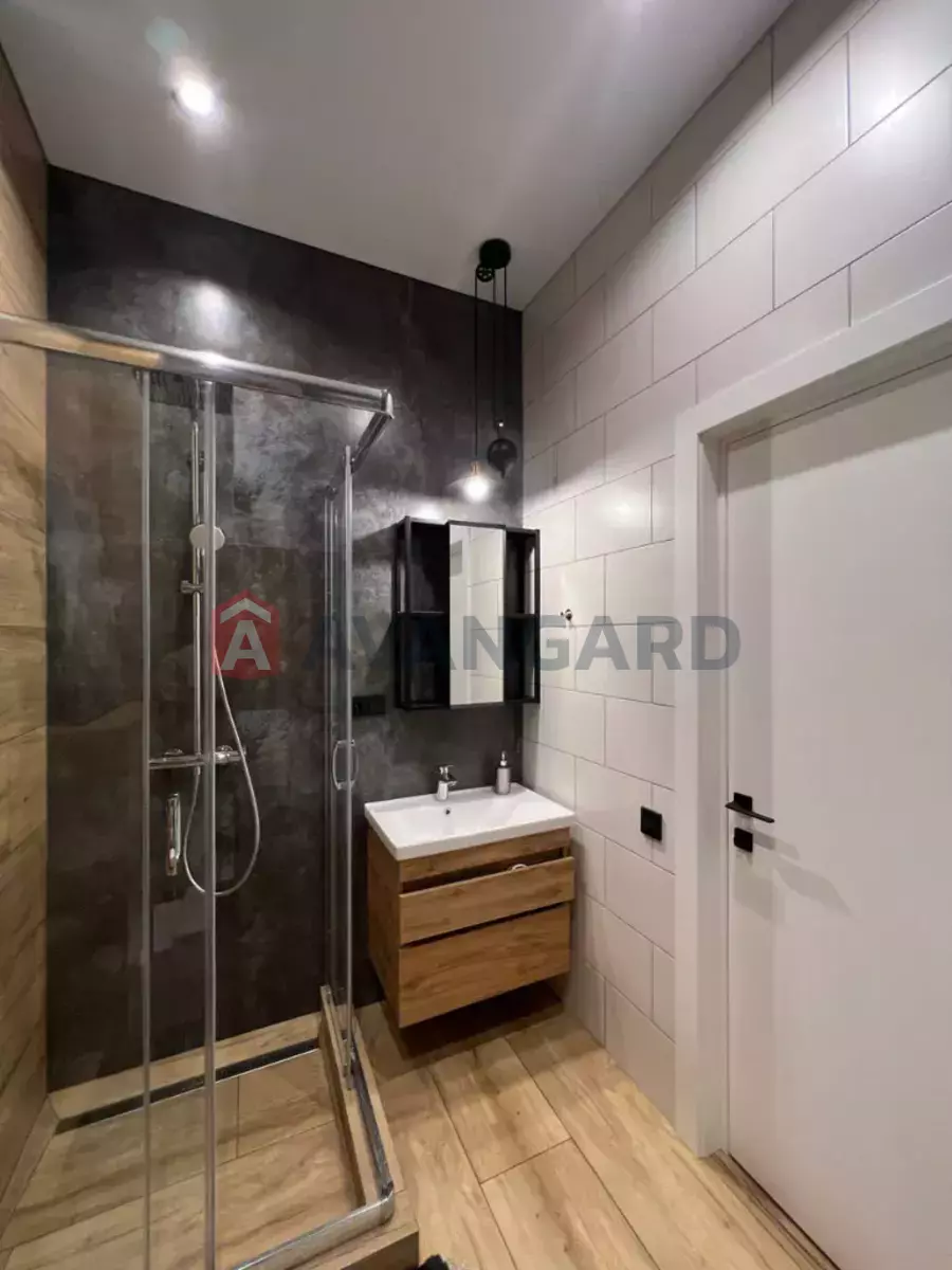 2 ����. ��������, 55/-/- ��. �., 12/12 ���� ���� 7