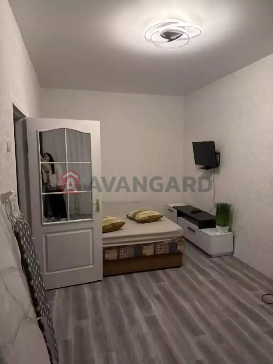 2 ��. ��������, 46/30/8 ��. �., 4/3 ������ ���� 4