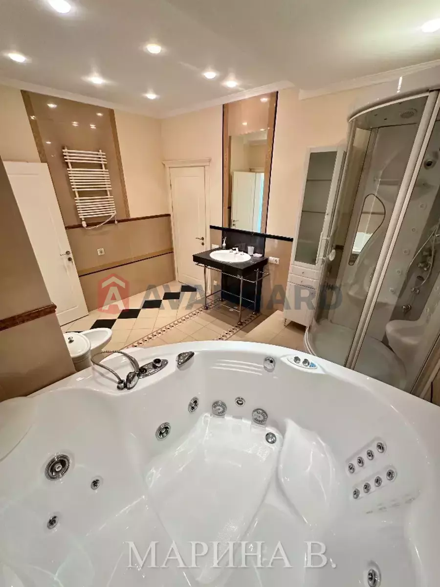 4 ��. ��������, 189/-/35 ��. �., 9/24 ������ ���� 26