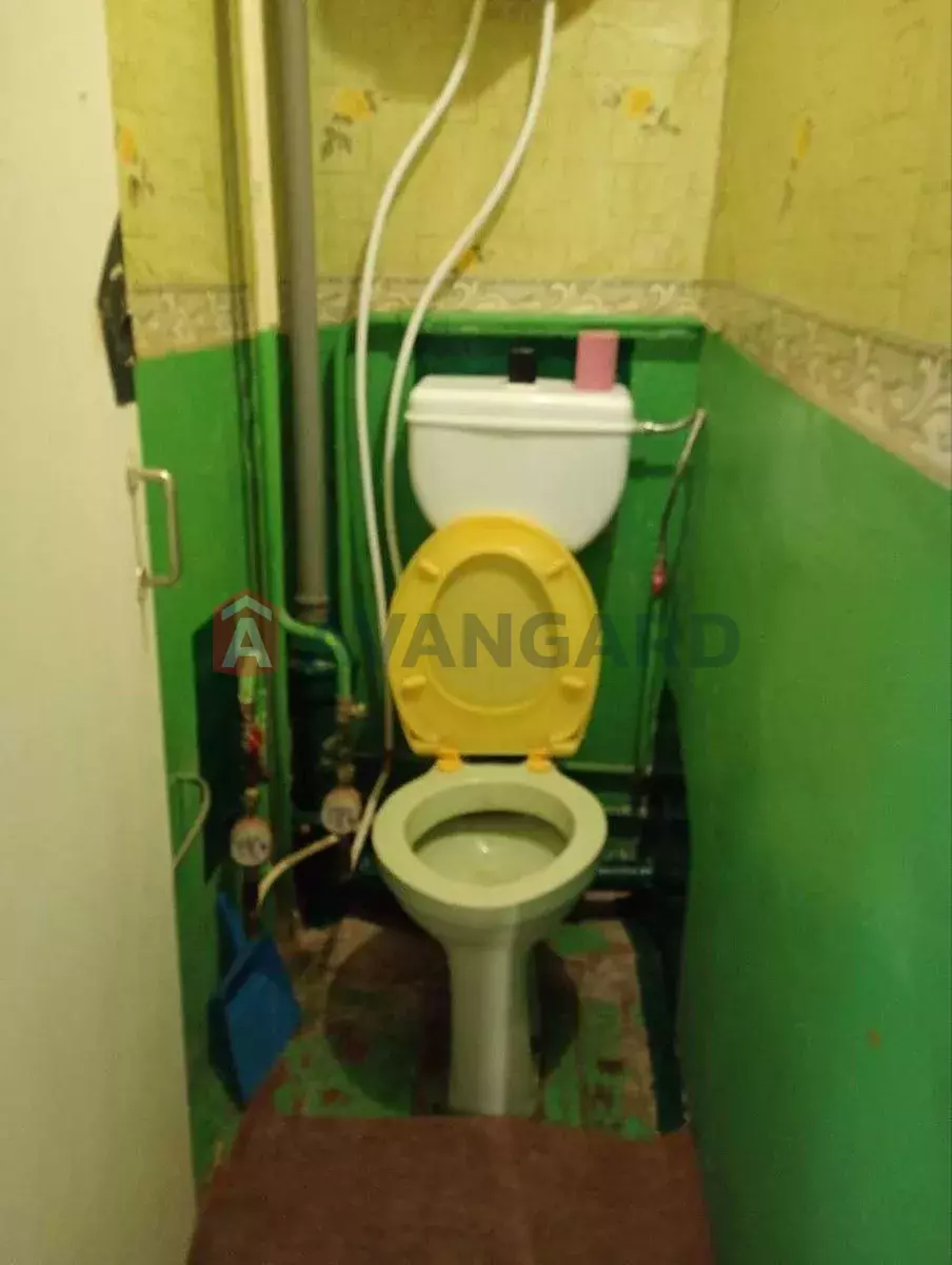 3 ��. ��������, 70/-/9 ��. �., 9/9 ������ ���� 5