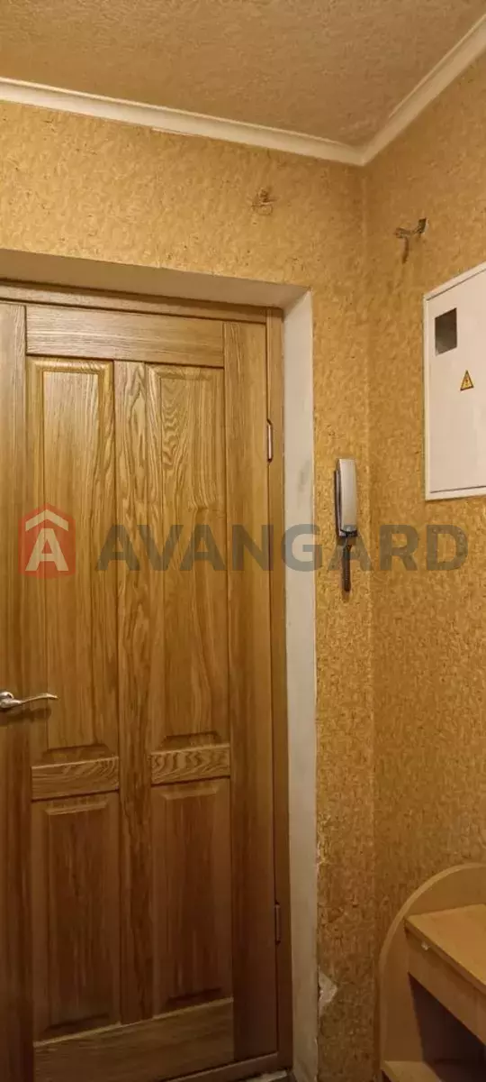 2 ����. ��������, 48/-/5 ��. �., 3/5 ���� ���� 6