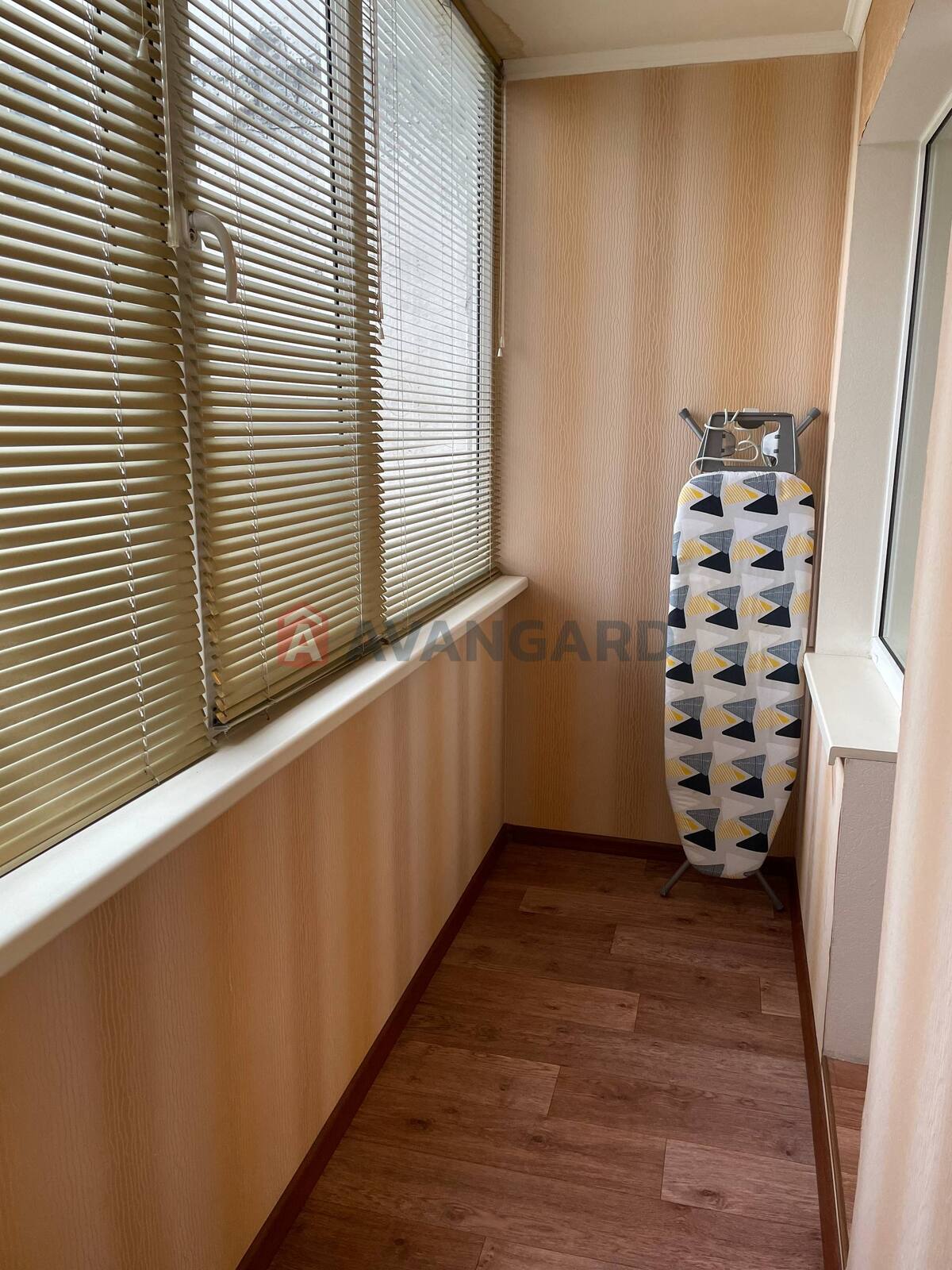 2 ����. ��������, 60/35/12 ��. �., 6/16 ���� ���� 6