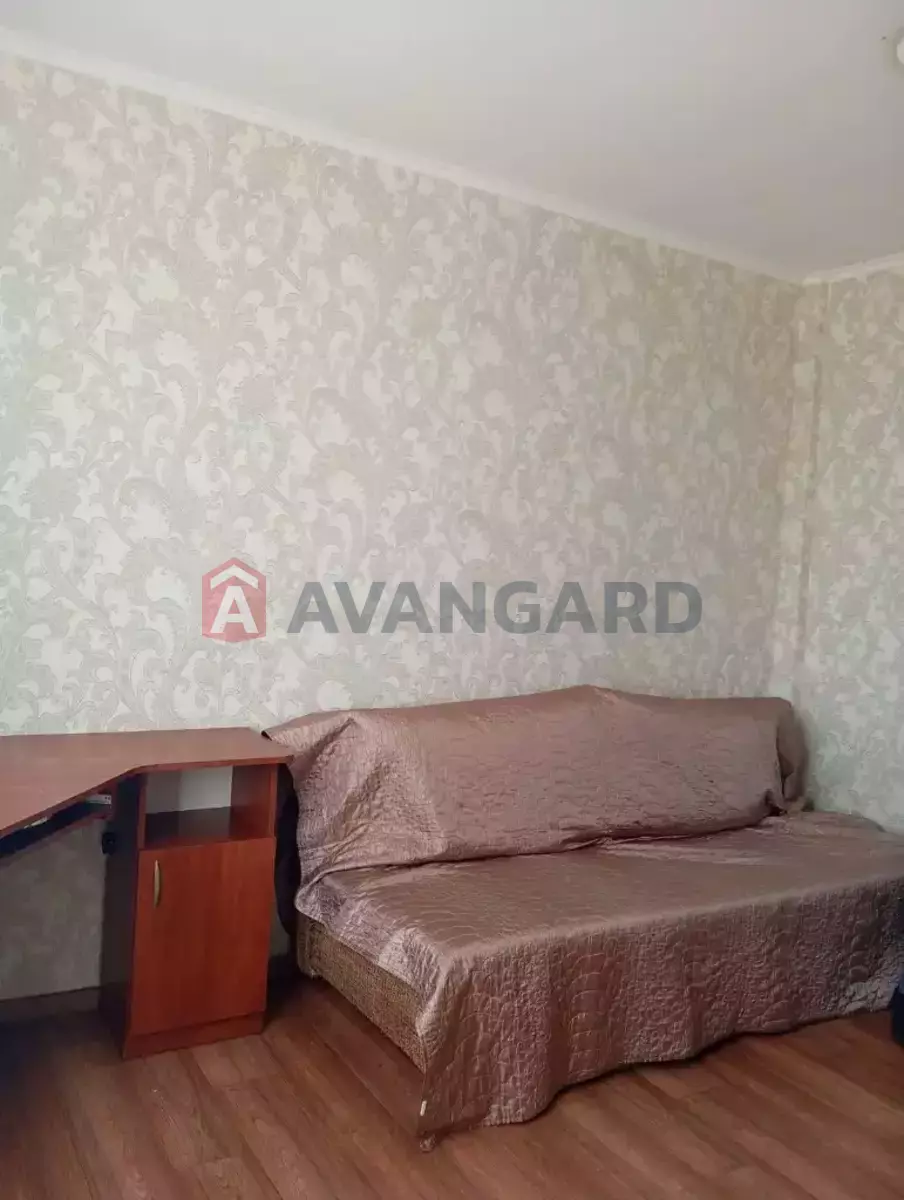 1 ����. ��������, 17/-/- ��. �., 7/9 ���� ���� 2