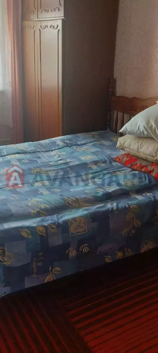 2 . , 46/-/6 . ., 9/9   4