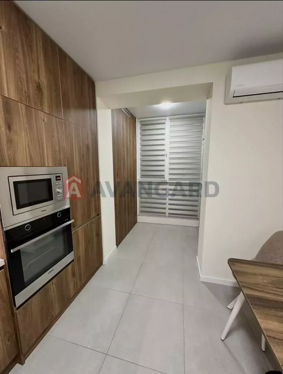 1 ����. ��������, 45/-/13 ��. �., 7/10 ���� ���� 5