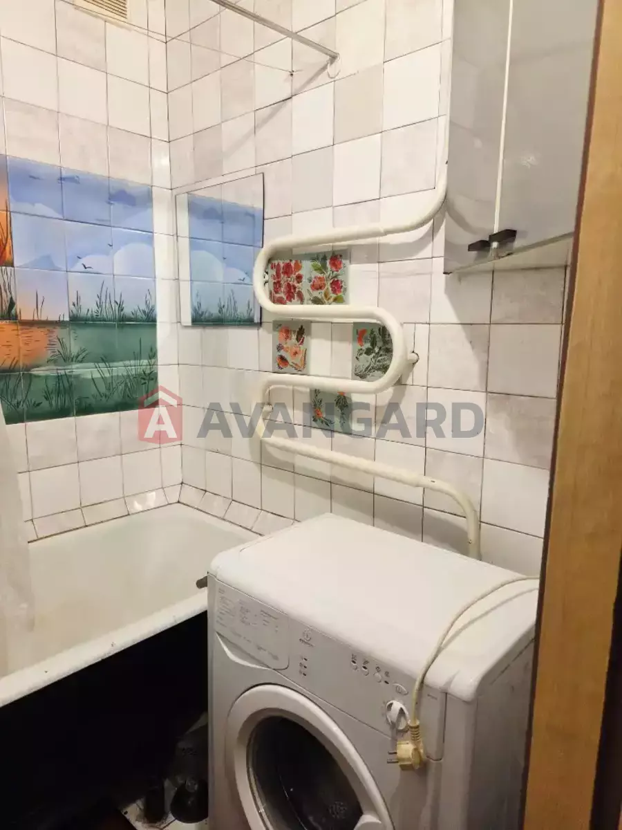 2 ��. ��������, 50/28/8 ��. �., 11/14 ������ ���� 9