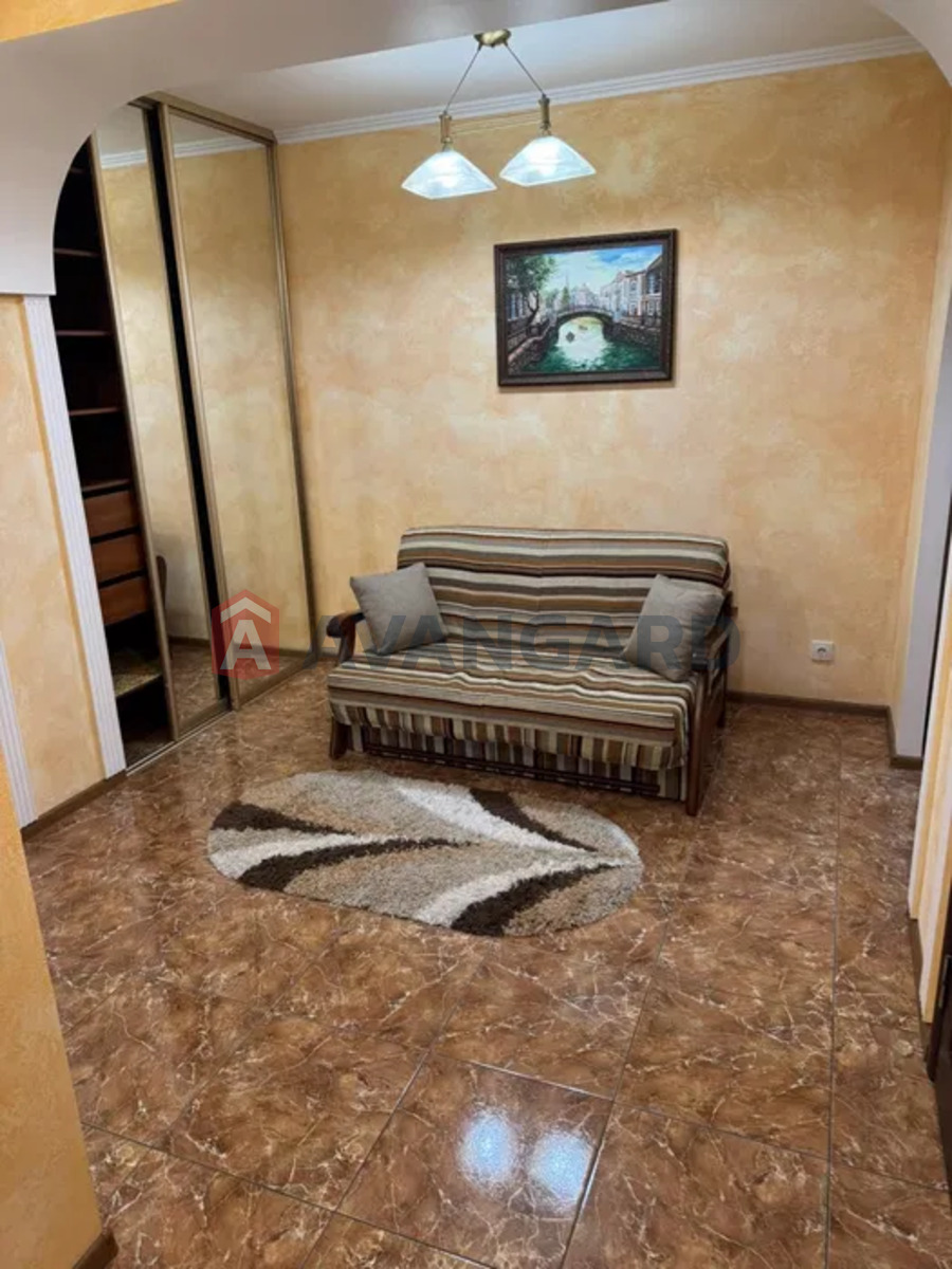 1 . , 55/-/9 . ., 4/9   11