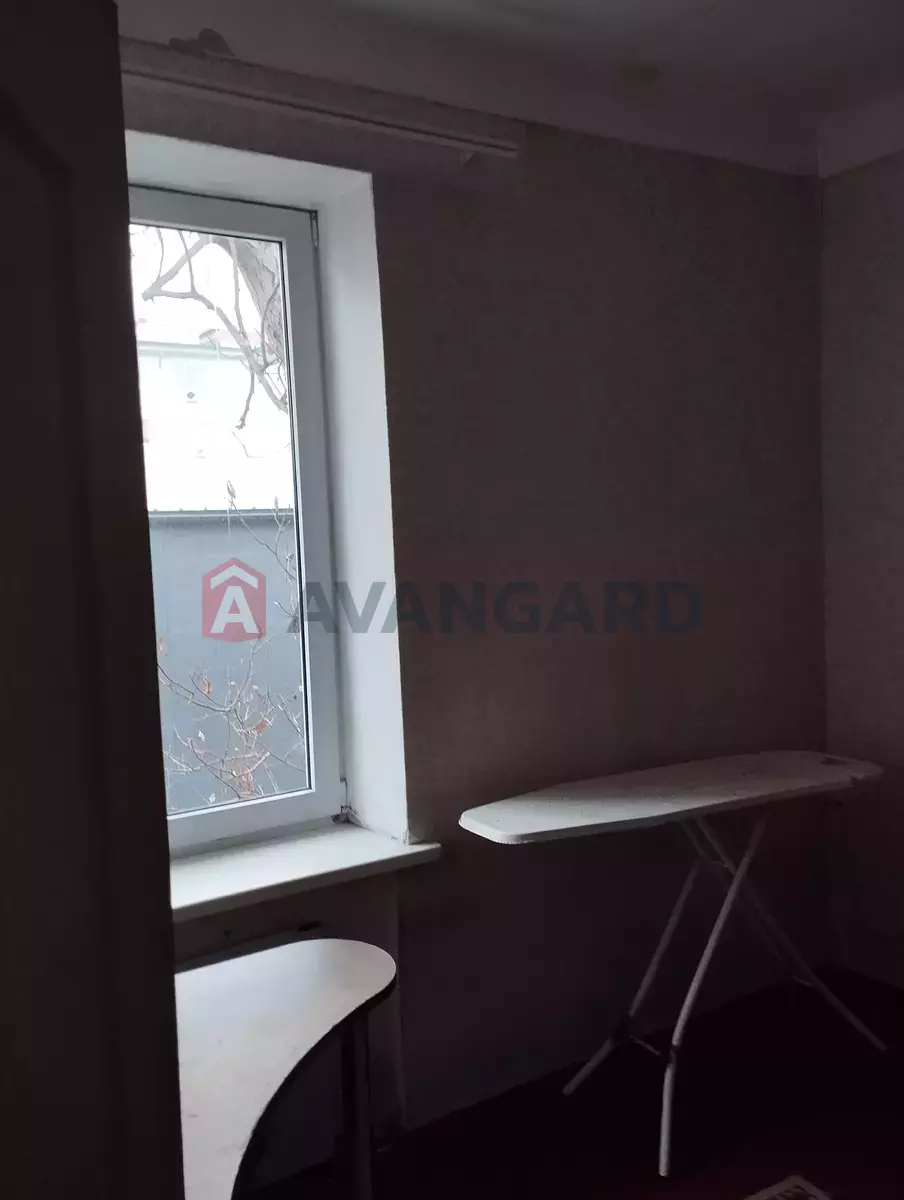 2 . , 37/-/- . ., 2/2   15