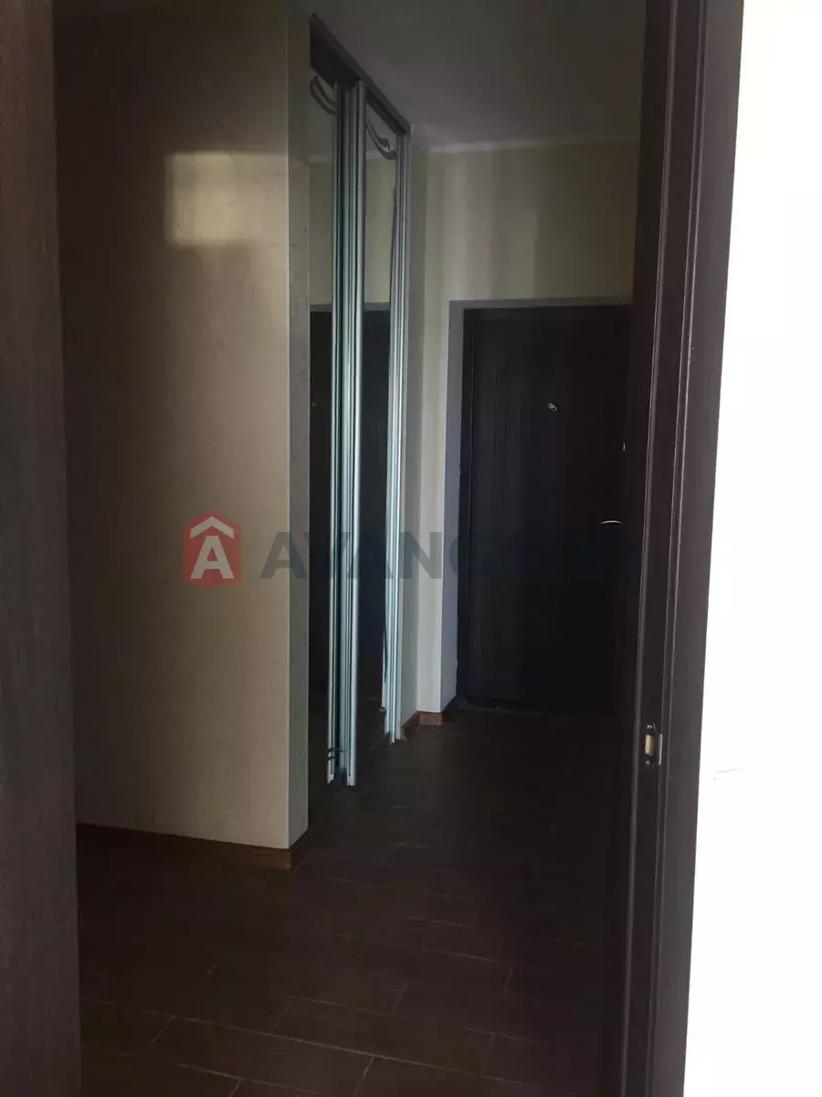 2 ��. ��������, 70/-/20 ��. �., 15/21 ������ ���� 11