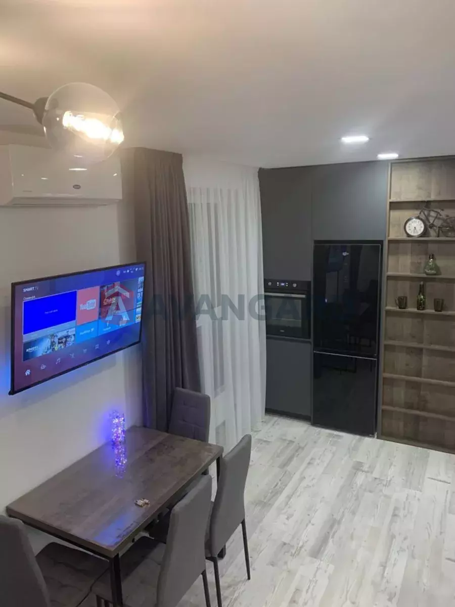 1 ��. ��������, 40/-/13 ��. �., 6/12 ������ ���� 3