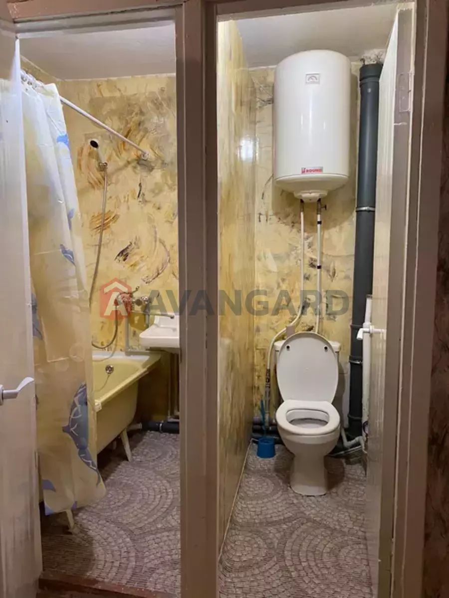 1 ��. ��������, 44/-/9 ��. �., 16/16 ������ ���� 3