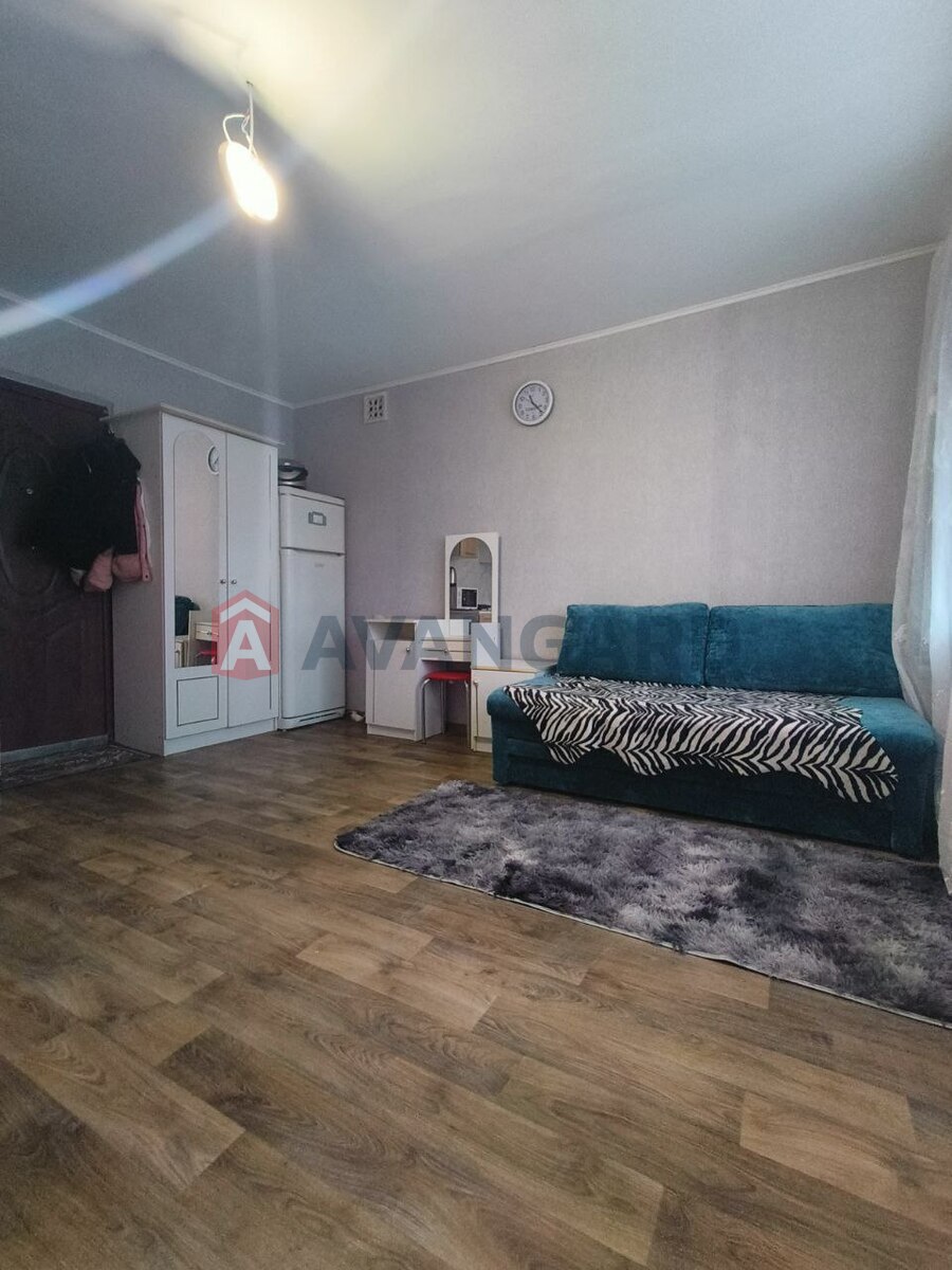 2 ����. ��������, 30/-/- ��. �., 2/5 ���� ���� 10