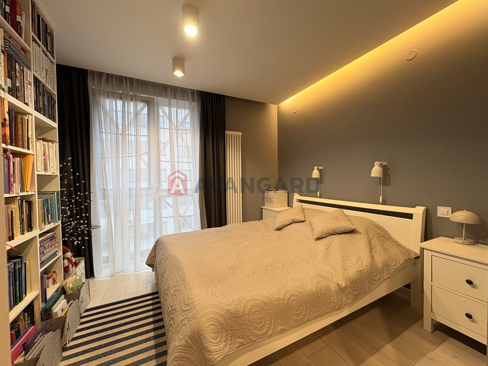 2 ��. ��������, 67/30/18 ��. �., 4/4 ������ ���� 1