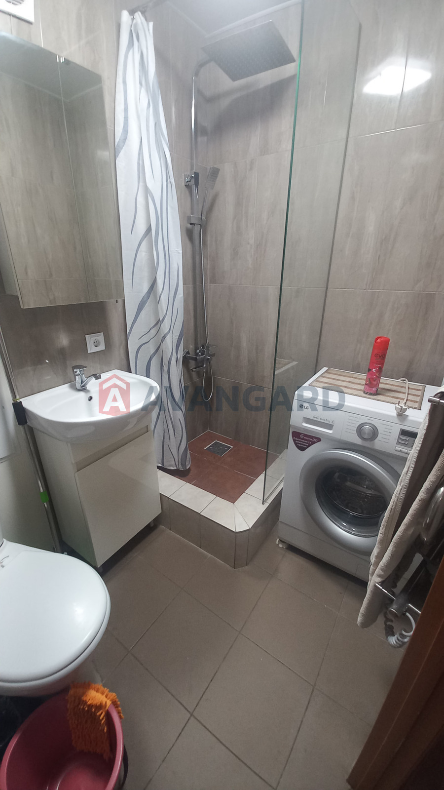 2 ��. ��������, 43/27/- ��. �., 1/5 ������ ���� 10