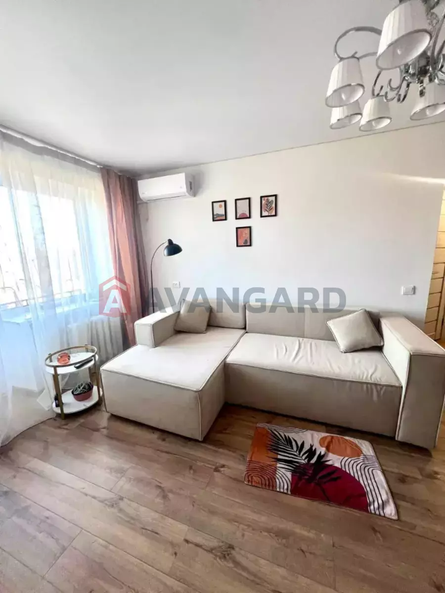 1 ����. ��������, 37/-/- ��. �., 3/5 ���� ���� 1