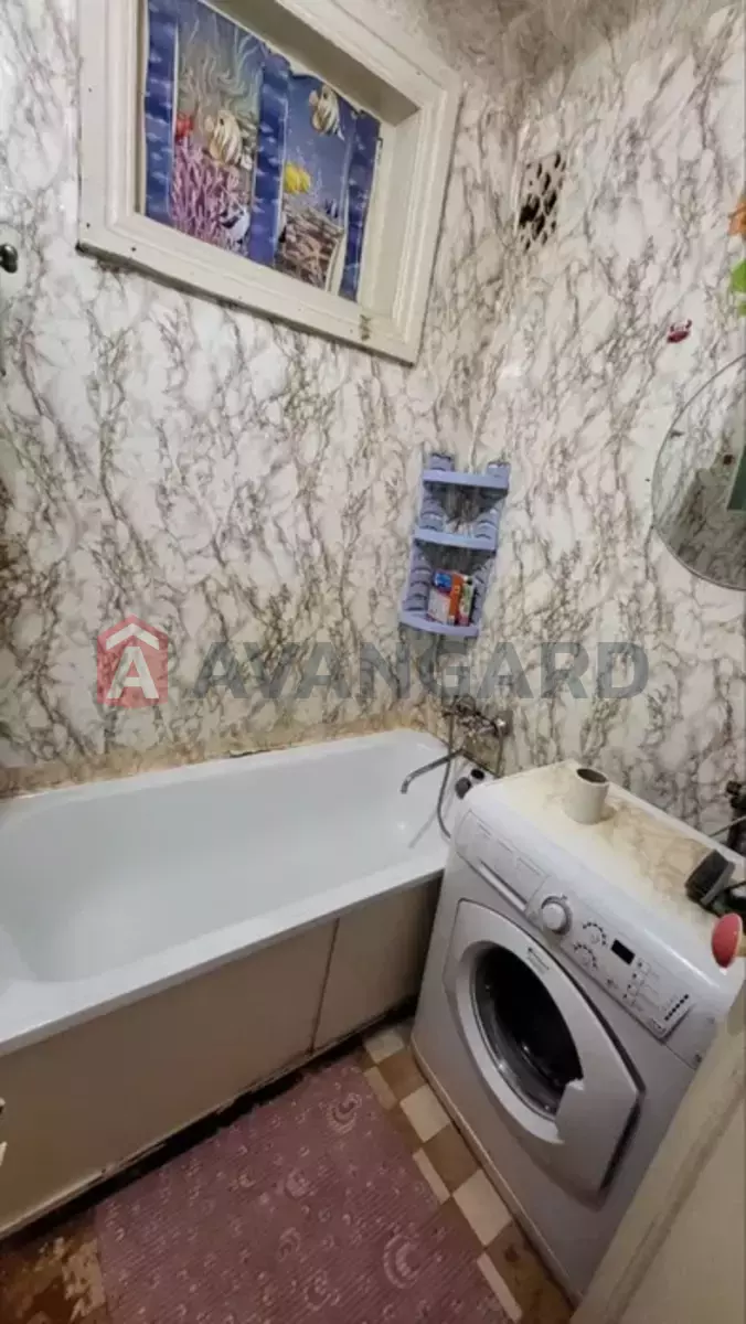 2 ��. ��������, 40/-/6 ��. �., 5/5 ������ ���� 8