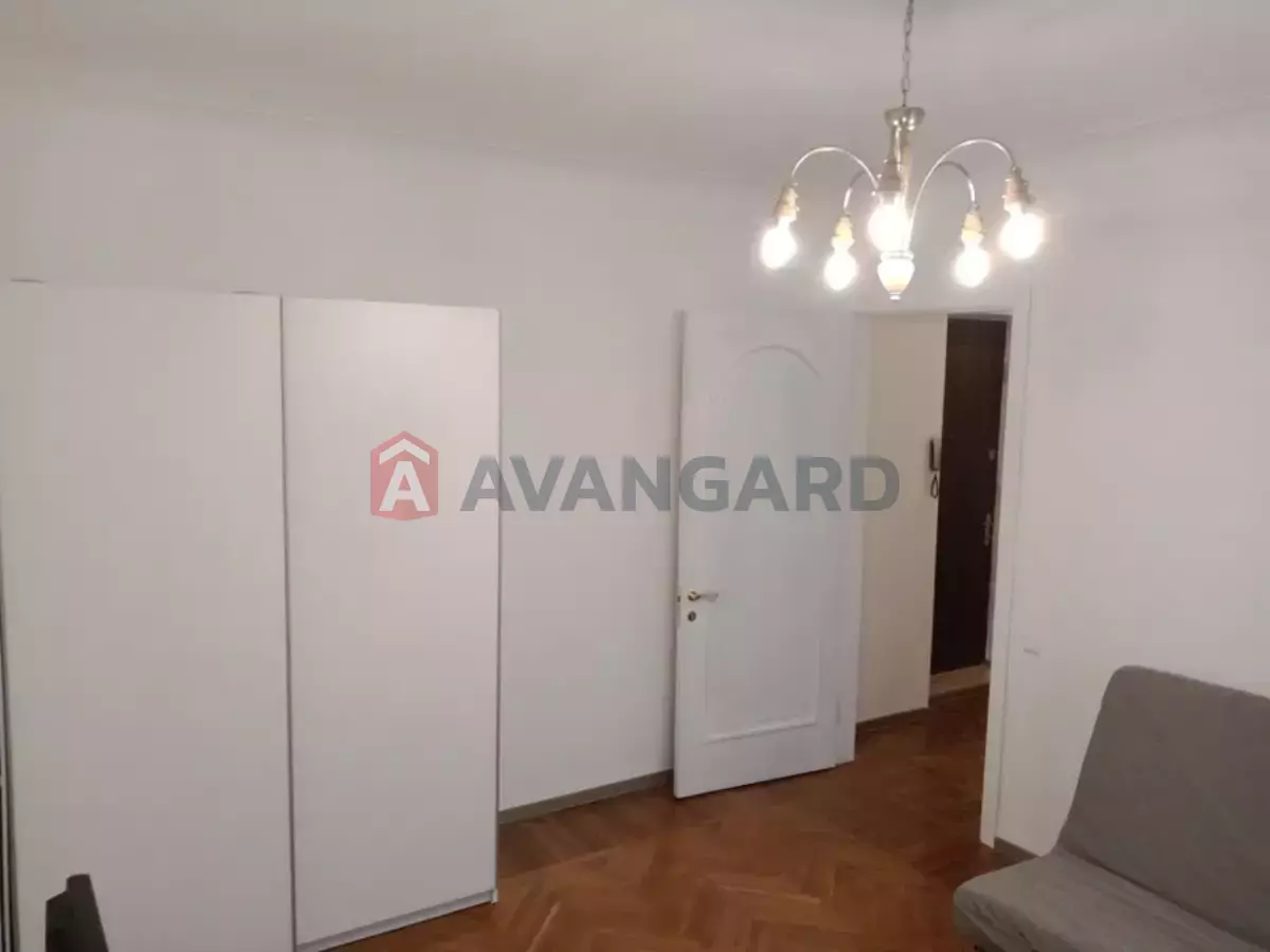 2 ��. ��������, 51/-/8 ��. �., 4/5 ������ ���� 13