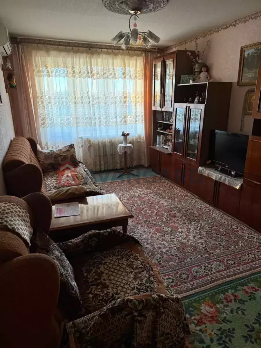 3 ��. ��������, 64/-/9 ��. �., 8/9 ������ ���� 5