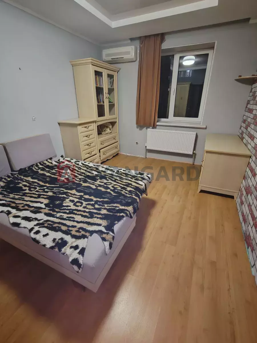 4 ����. ��������, 101/-/9 ��. �., 6/17 ���� ���� 8