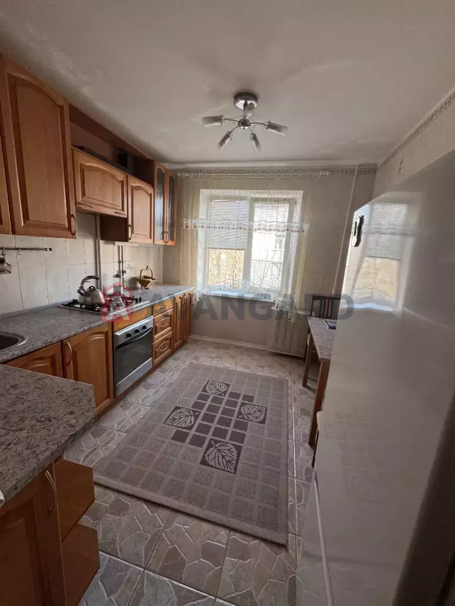 2 ��. ��������, 56/50/- ��. �., 4/9 ������ ���� 3