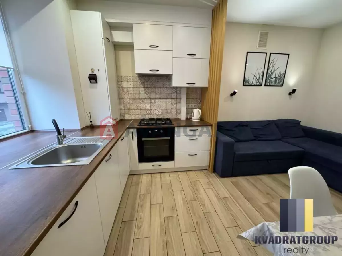 2 . , 47/-/8 . ., 2/12   7