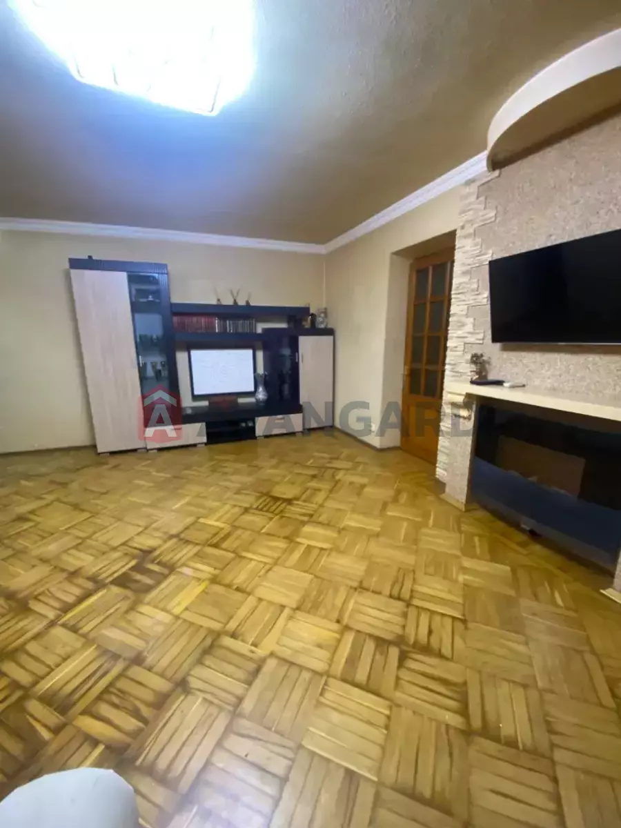 3 . , 73/43/12 . ., 2/9   10