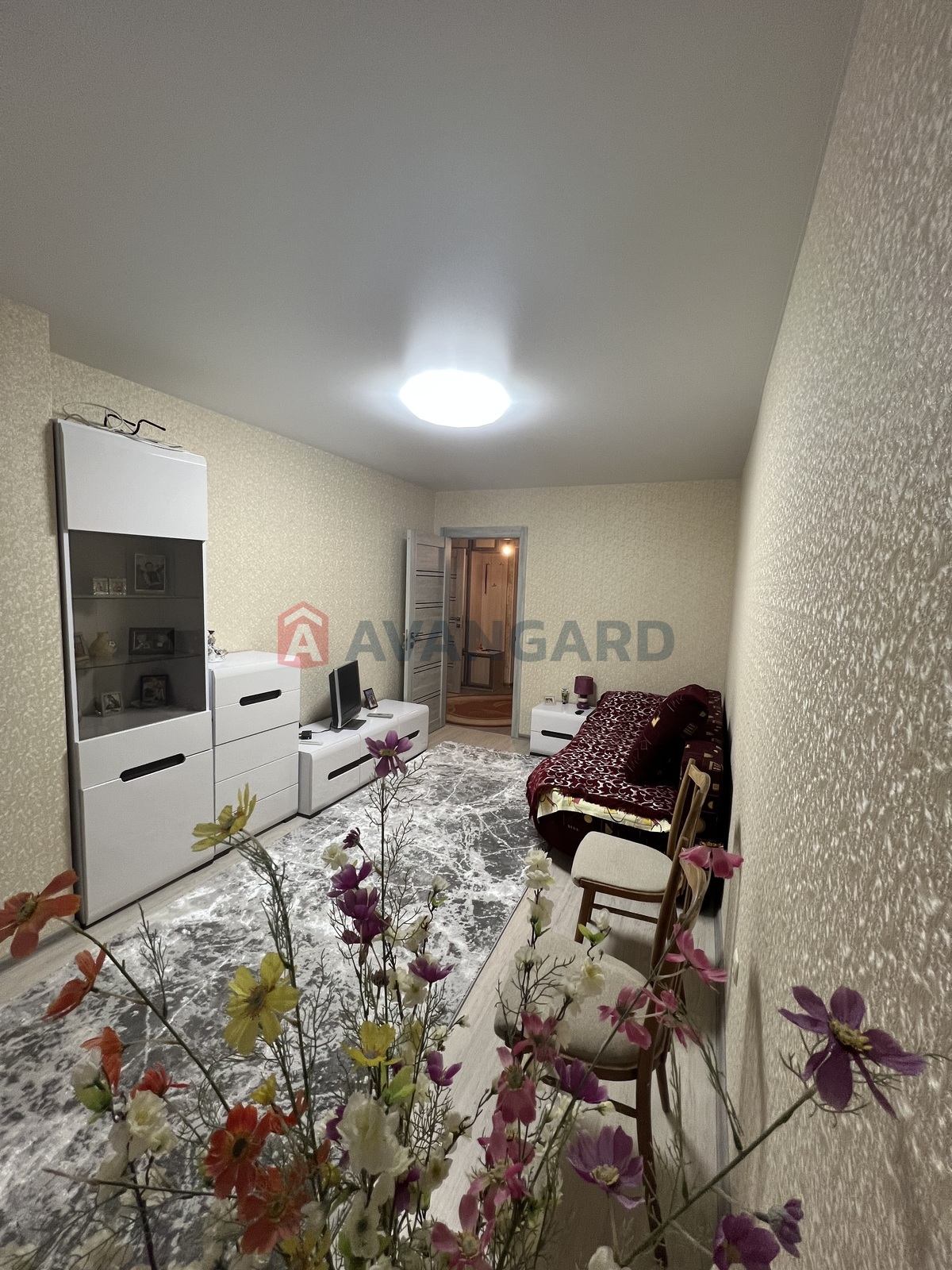 1 ��. ��������, 43/-/12 ��. �., 18/25 ������ ���� 3